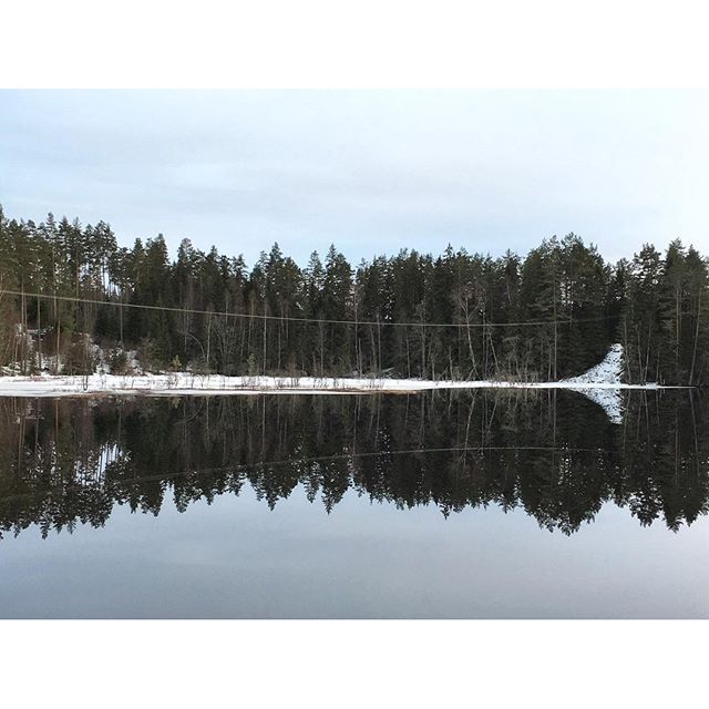 #dod_faroffview #discoversweden #ig_week #ig_sweden #igworldquest #snow #ig_masterpiece #ig_week_nature #bestofscandinavia #jj_nature #nature_perfection #Tidan #iphone6s #iphonephotography #rsa_nature #rising_perfection #Kyrkekvarn #sweden #seesweden #scandinavianphoto #skyporn #winterwonderland #seasonalpic #petal_perfection #wu_europe #march #snow #latergram #landscape #landscape_lovers #spiegel